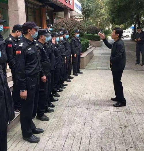 严格确保客户单位保安服务质量——鸿震保安的职责与担当